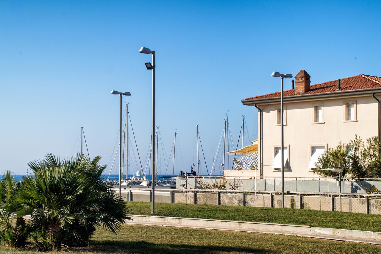 Residence Villa Livia San Vincenzo Exterior photo