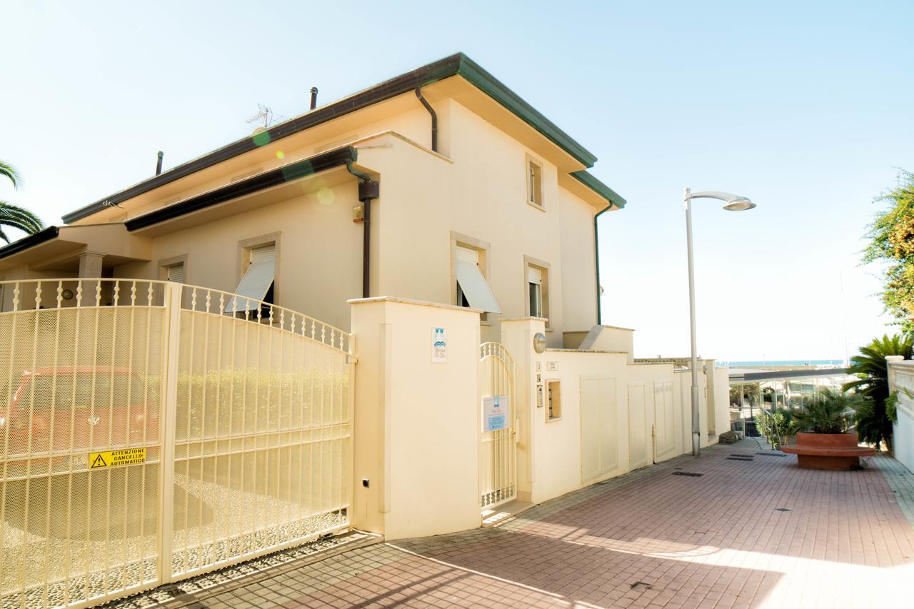 Residence Villa Livia San Vincenzo Exterior photo